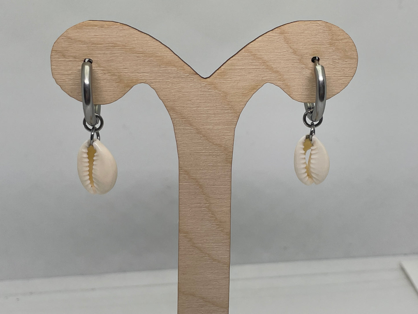 Boucles d’Oreilles Créoles Coquillage Cauri