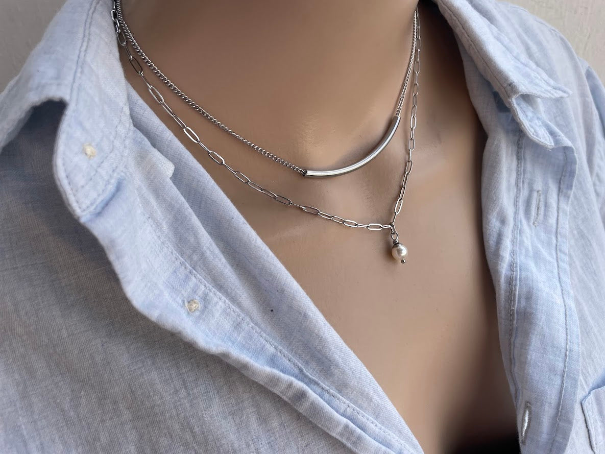 Collier tube et perle Swarovski en acier inoxydable