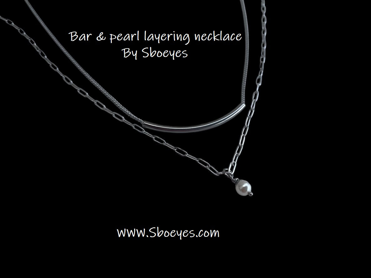 Collier tube et perle Swarovski en acier inoxydable