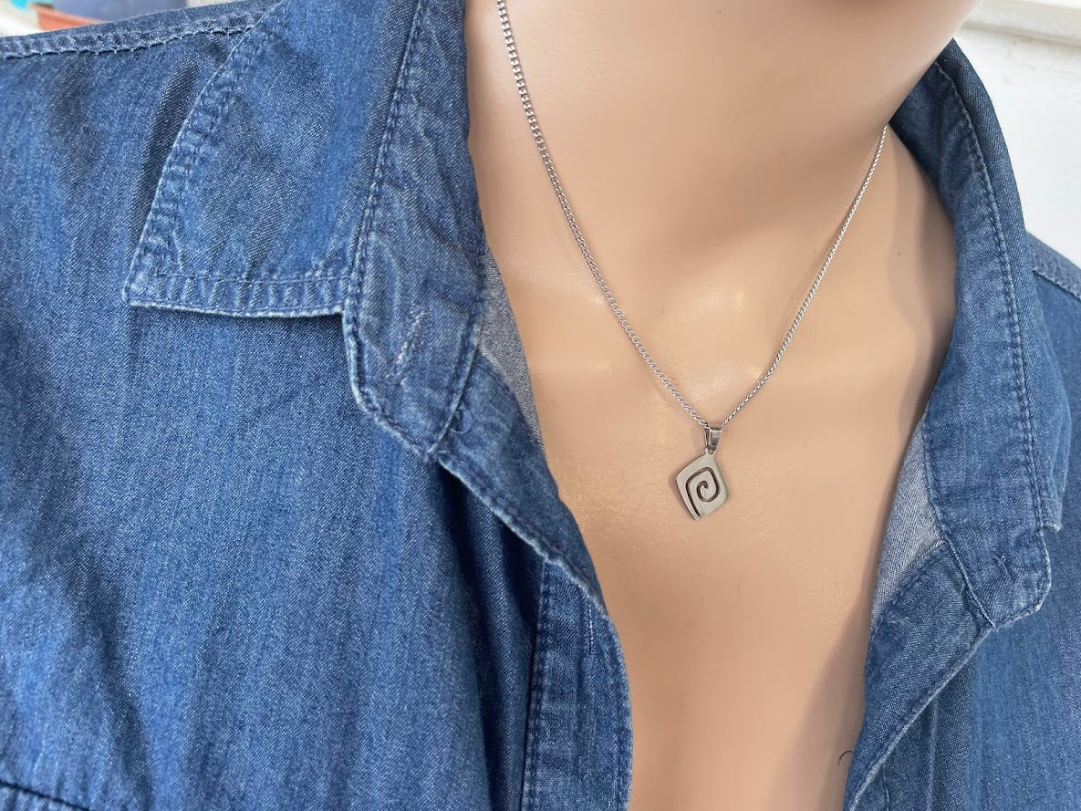 Greek key pendant necklace - Stainless steel jewelry - Greek gift