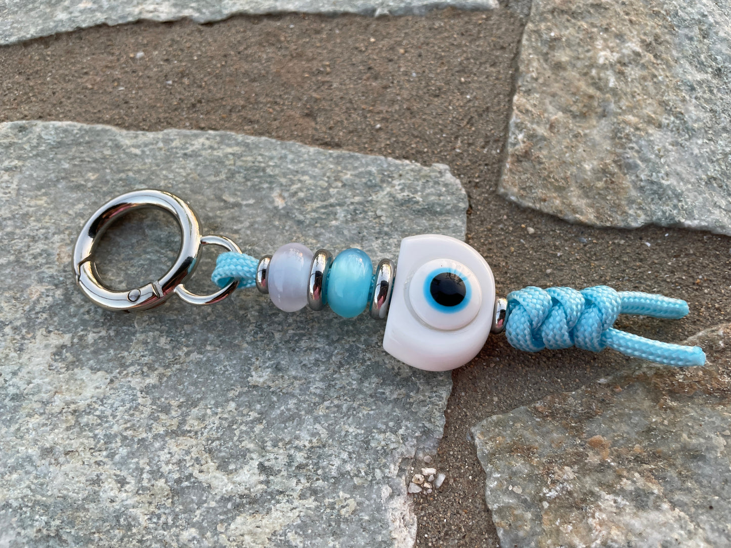 Blue Evil Eye Bag Charm – Elegance & Protection