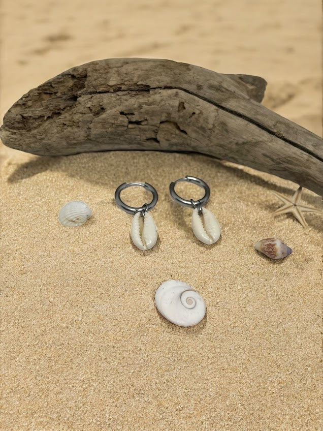 Boucles d’Oreilles Créoles Coquillage Cauri