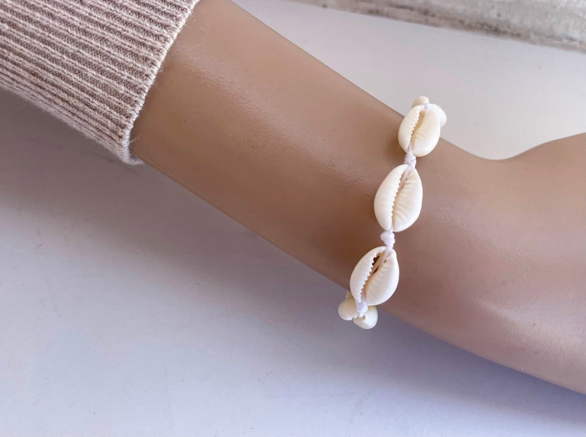 Bracelet de Coquillages Cauris - Bijou de Plage - Cadeau pour Elle -