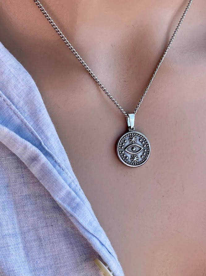 Pendentif Oeil en Acier Inoxydable - Porte Bonheur Unisex -