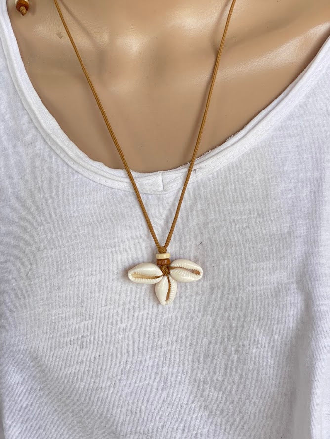 Cowrie FLower Shell Necklace - Beach Shell Necklace