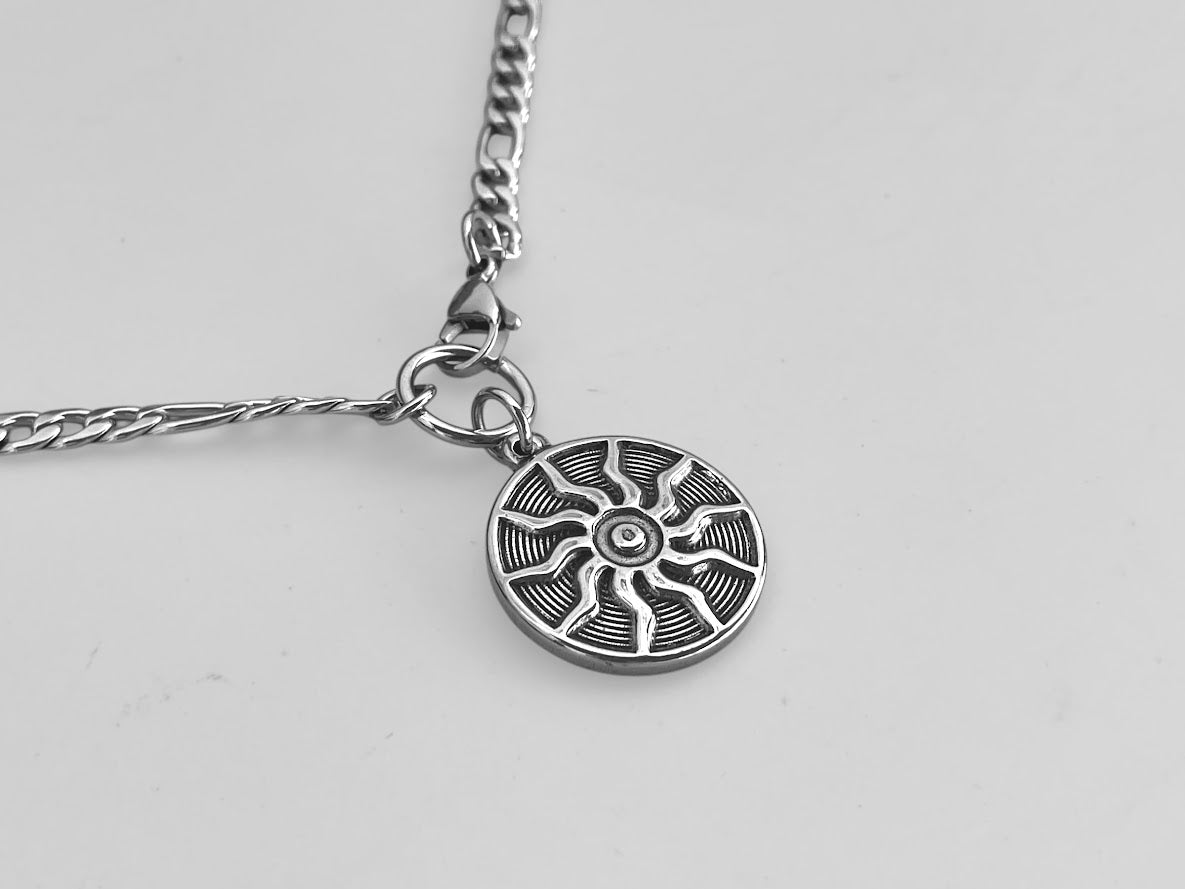 Collier Soleil Chaîne Figaro en Acier Inoxydable