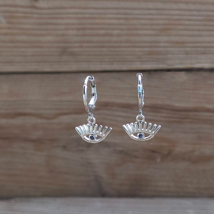Boucles d’Oreilles Oeil Bleu en Laiton - En doré ou argenté