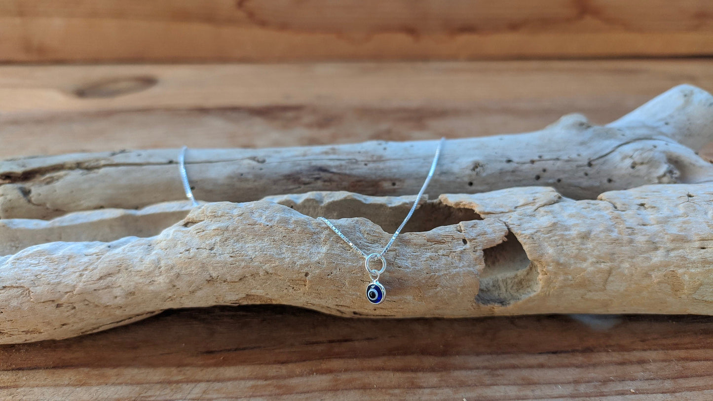 Collier Minimaliste Oeil Bleu en Argent