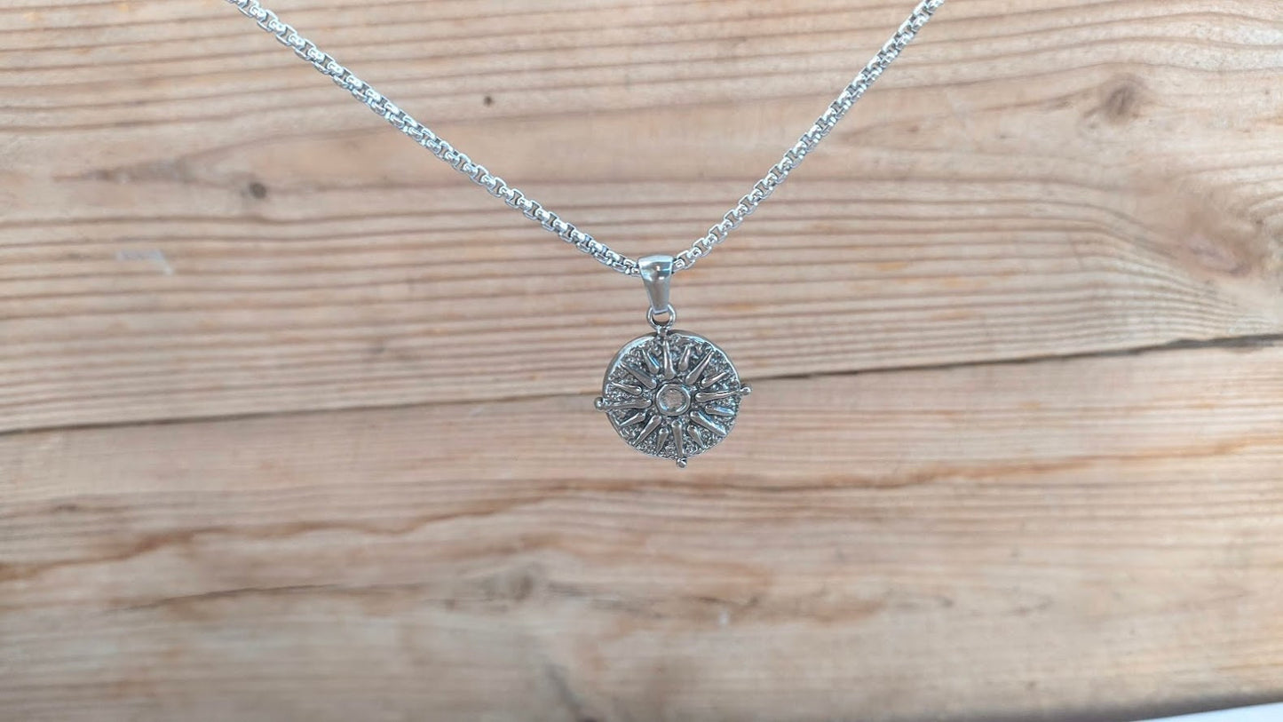 Collier Soleil Vergina en Acier Inoxydable