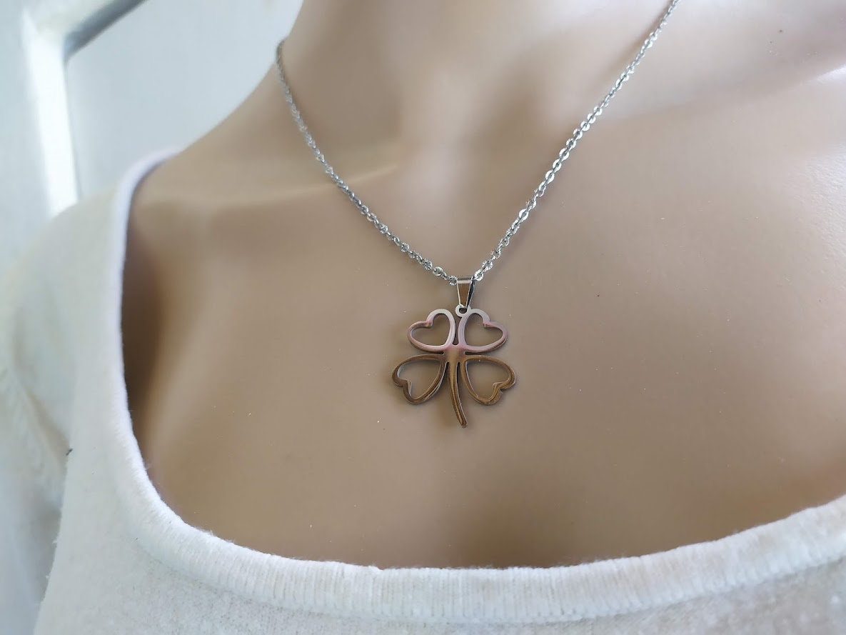 Collier trèfle en Acier Inoxydable