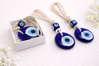 Oeil bleu en verre de 4 cm et sa boite cadeau, idée cadeau