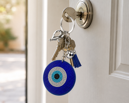Bijou de Sac Oeil Grec Strass Bleu – Porte-clés Chic et Protecteur