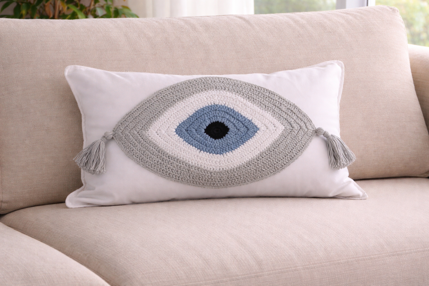 Housse de Coussin Oeil Bleu Dans 3 Coloris