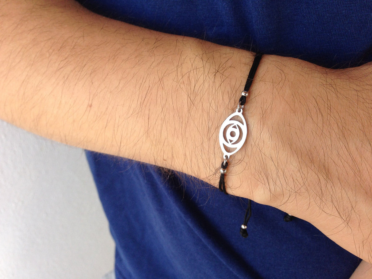 Bracelet Porte-Bonheur en Acier Inoxydable – Main de Fatma ou Oeil Protecteur