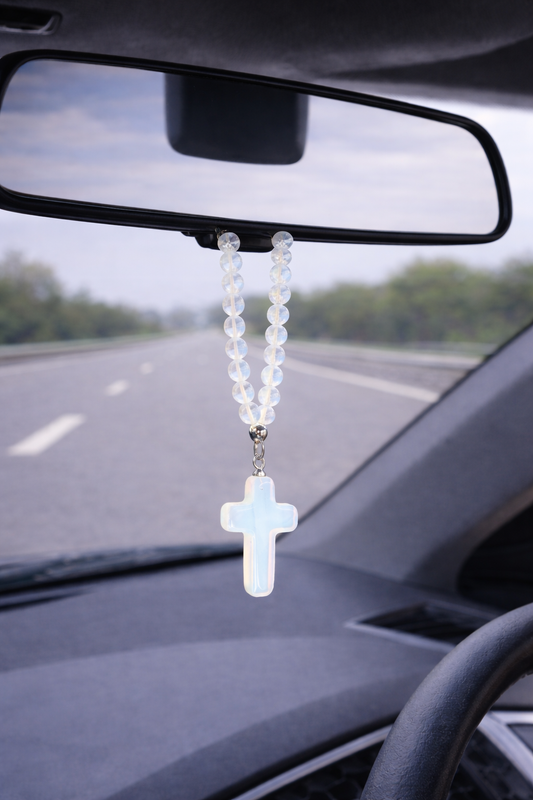 Bijou de rétroviseur croix en pierre de lune – Protection pour la voiture
