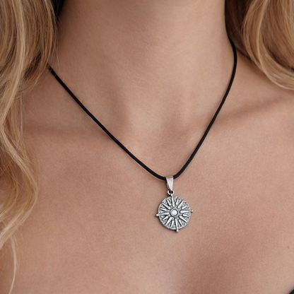 Collier Soleil Vergina en Acier Inoxydable