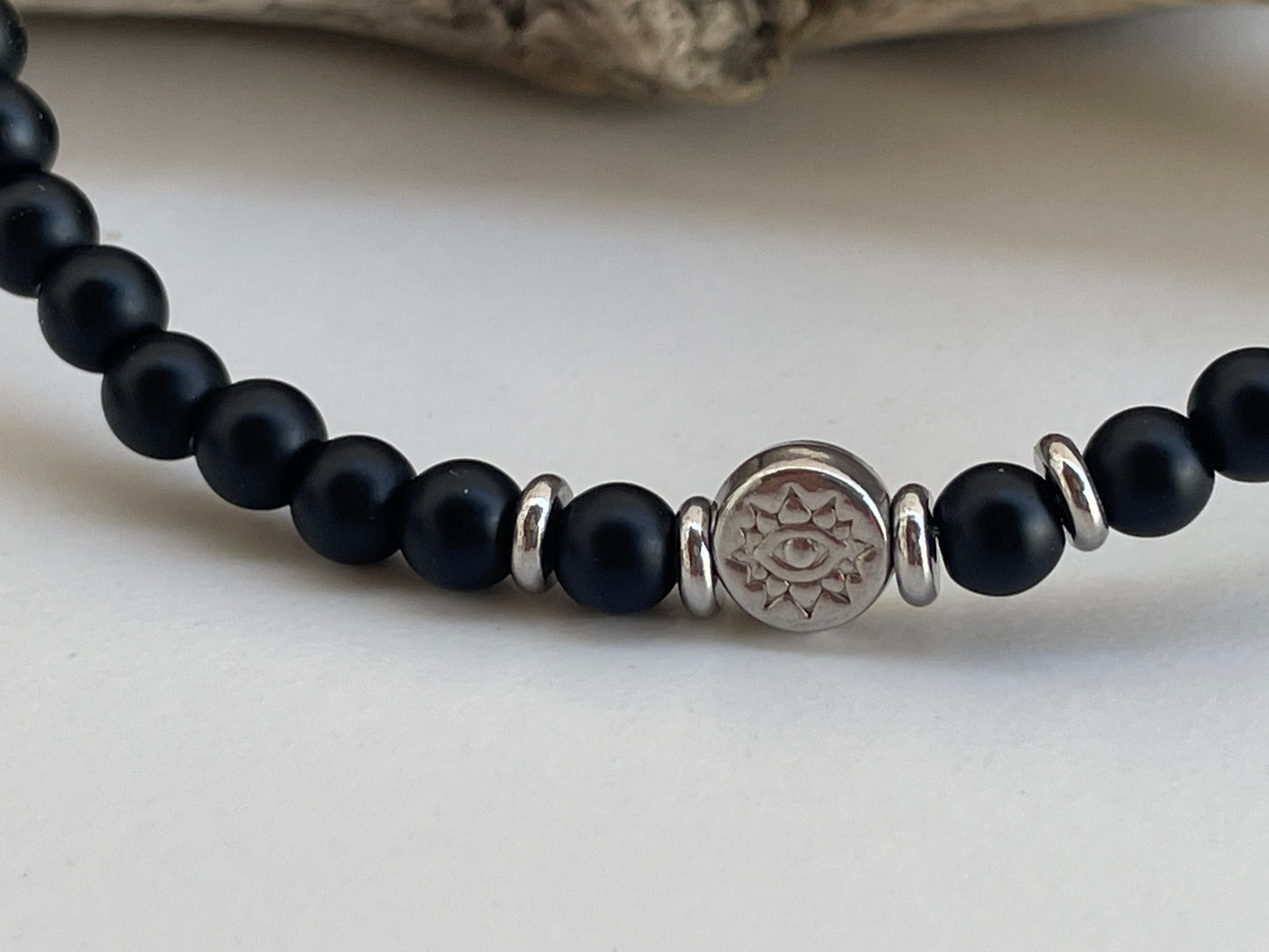 Bracelet Homme Onyx Noir Mat & Acier Inoxydable – Charm Oeil Protecteur