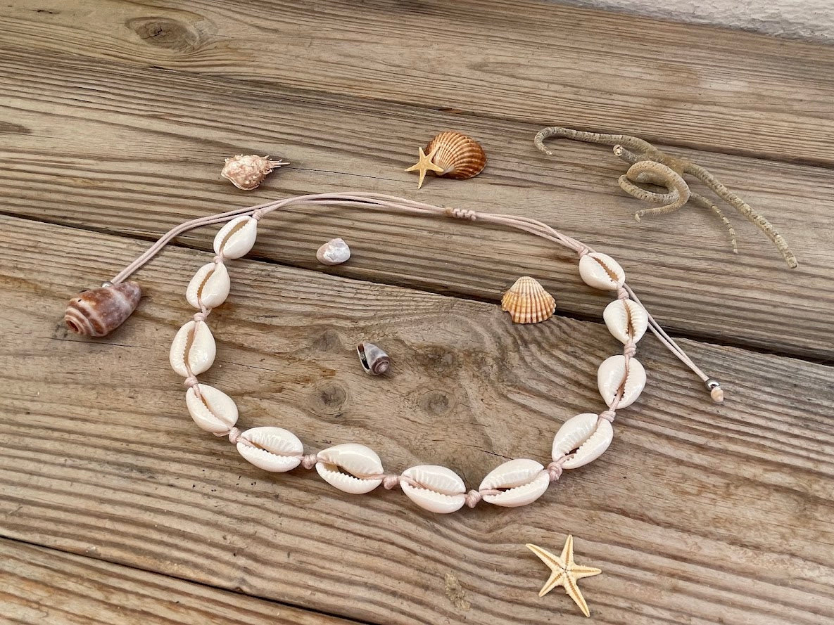 Cowrie Shell Necklace - Beach Shell Choker - Gift for Her - Adjustable Necklace