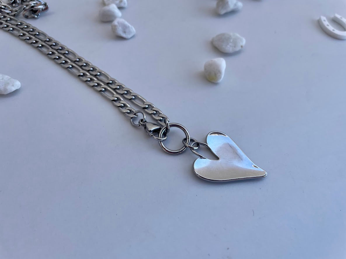 Collier Coeur Chaine Figaro en Acier Pour Femme 