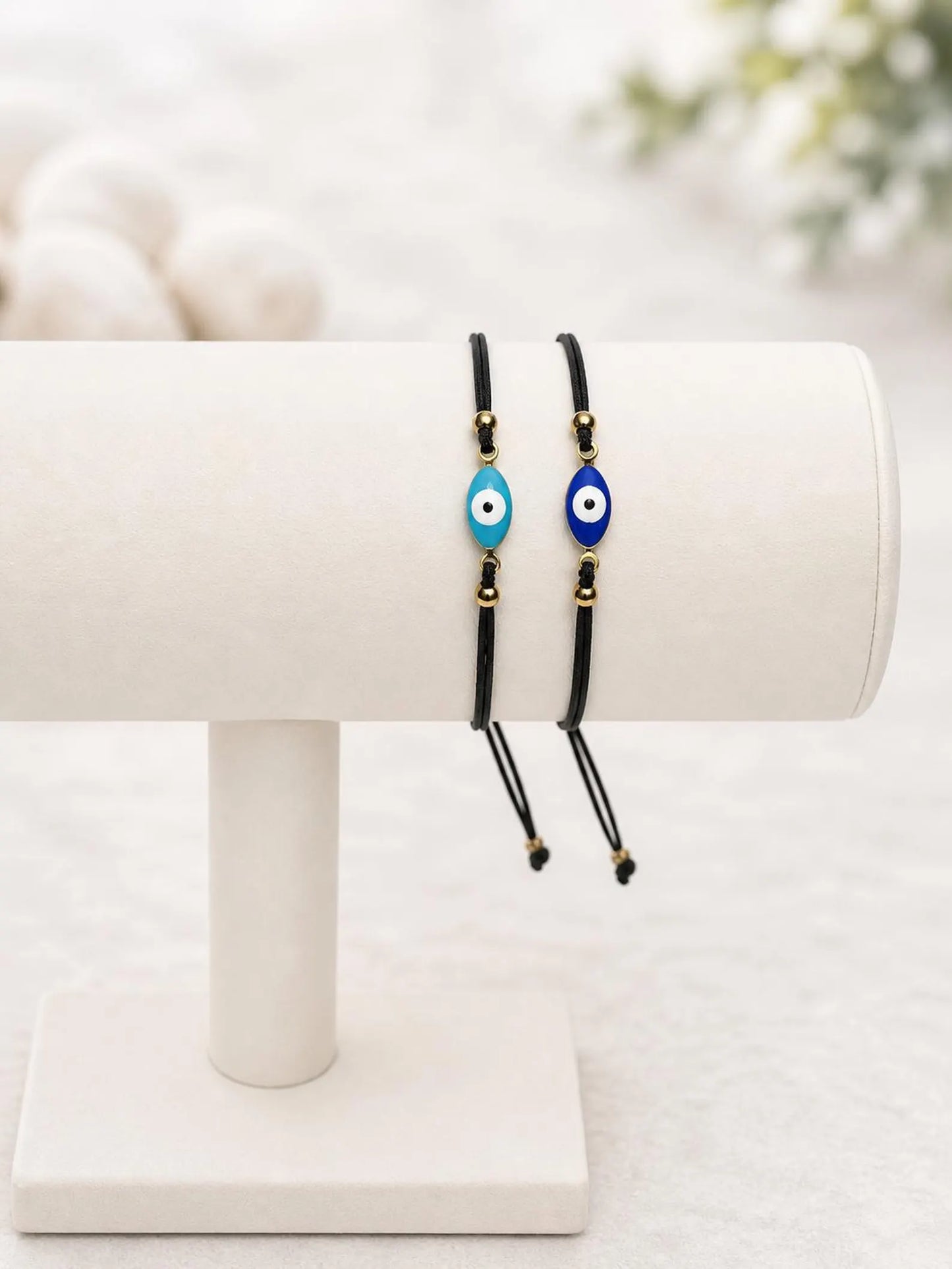 Bracelet Oeil Protecteur Ajustable – Bracelet Porte-Bonheur Œil Grec – Acier Doré Émaillé – Fil Noir – Unisexe