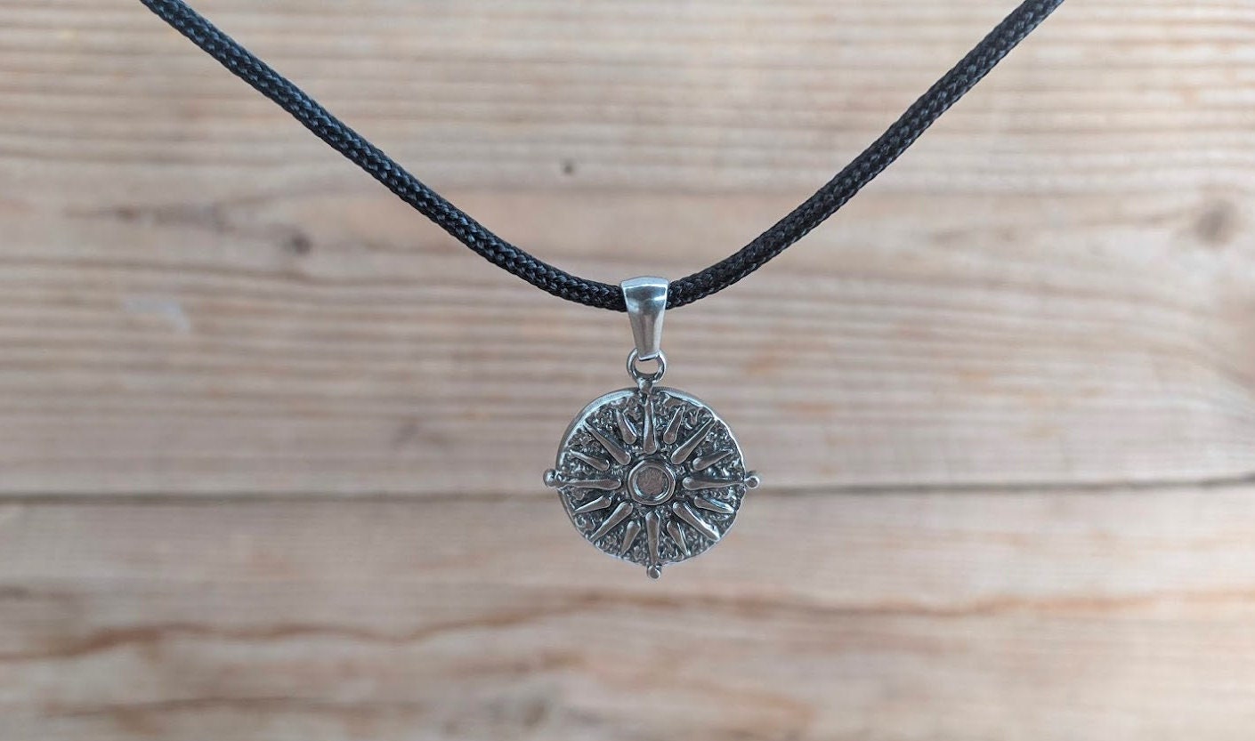 Collier Soleil Vergina en Acier Inoxydable