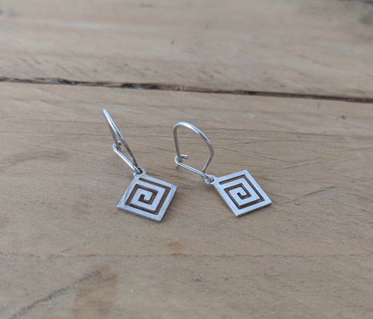 Boucles d’Oreilles Motif Grec en Argent  