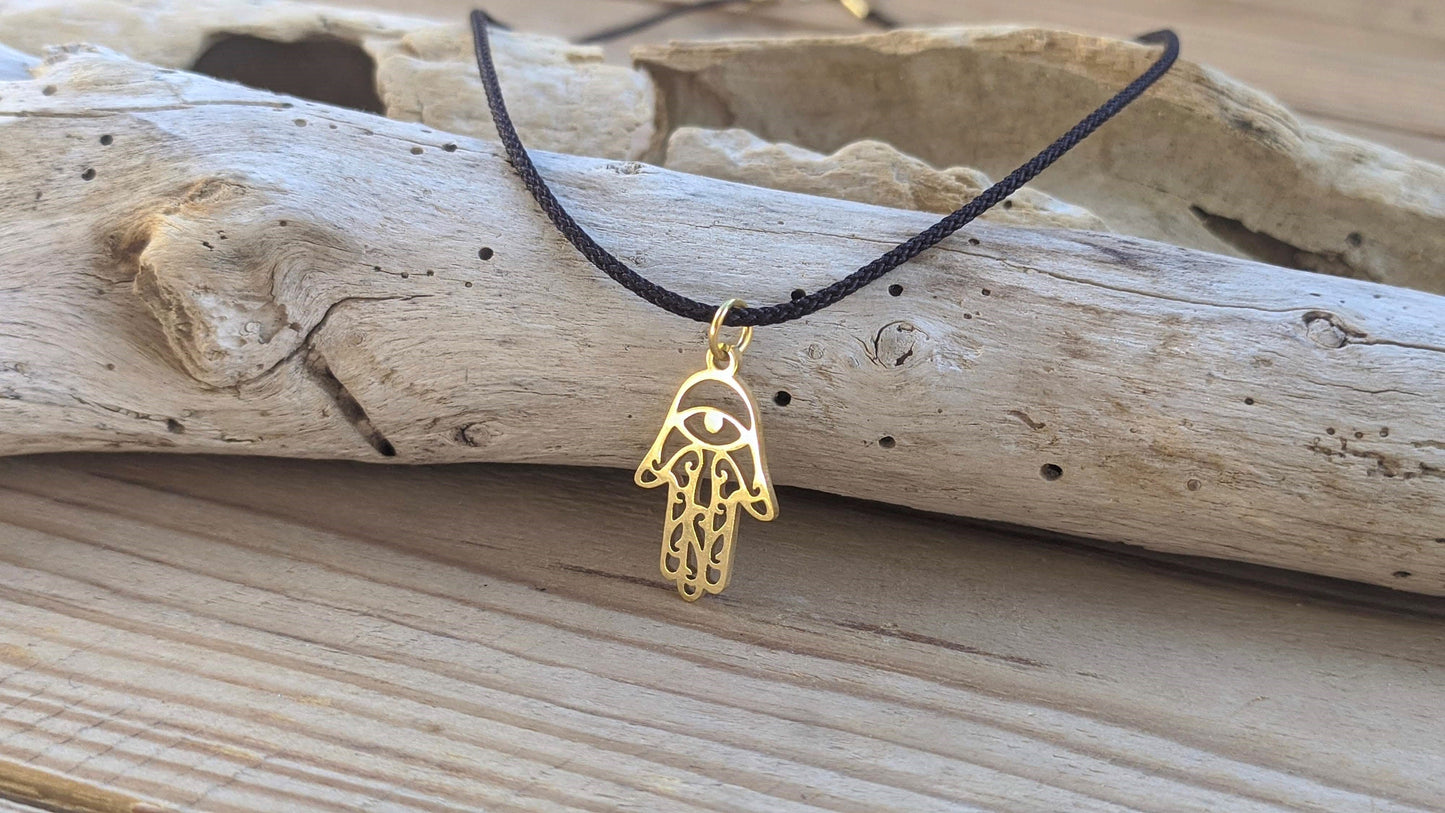 Hamsa hand necklace - Good luck charm - Stainless jewelry