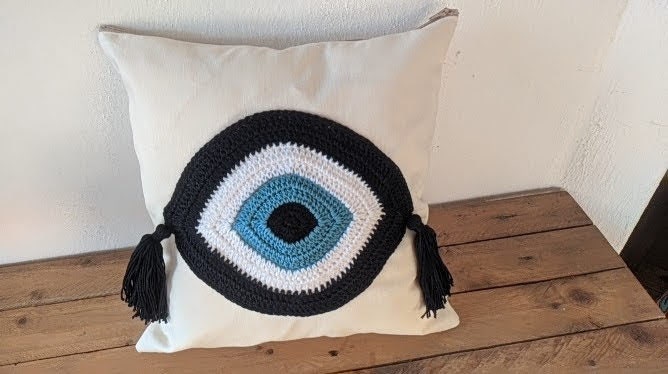Handmade Evil eye cushion cover in cotton - Greek gift